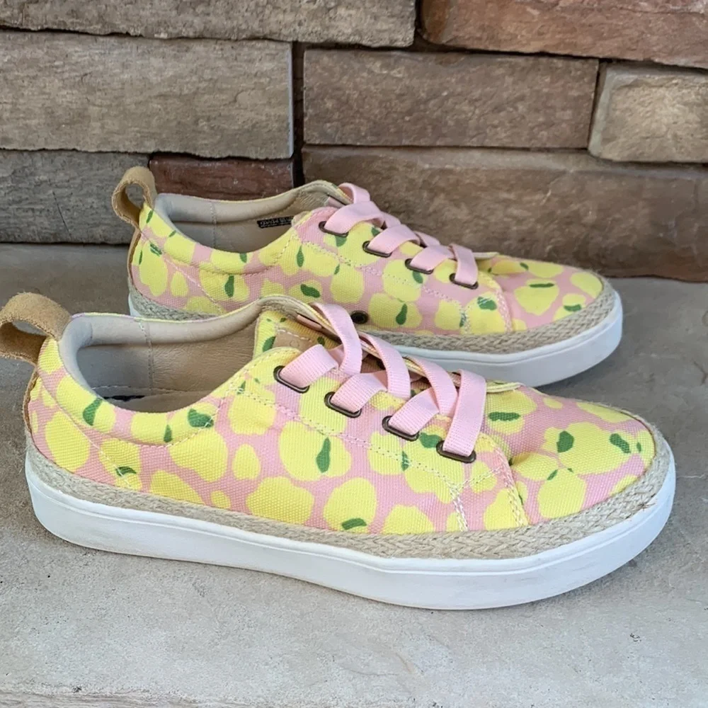 Spenco size 7.5 yellow and pink slip on sneakers